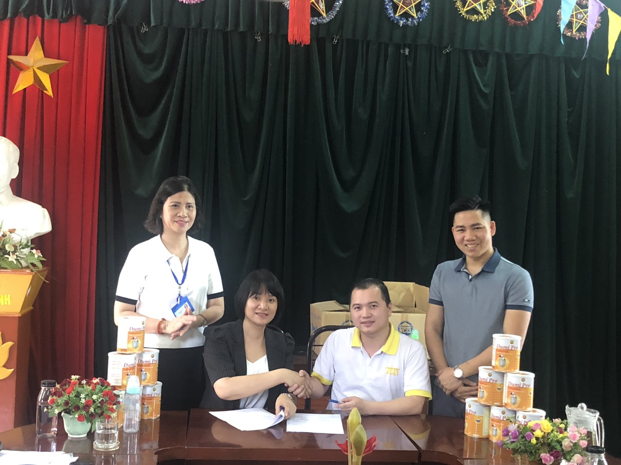 Tập Đoàn NCT3 Trao tặng 100 suất quà cho trẻ em có hoàn cảnh khó khăn trong tỉnh Hà Giang